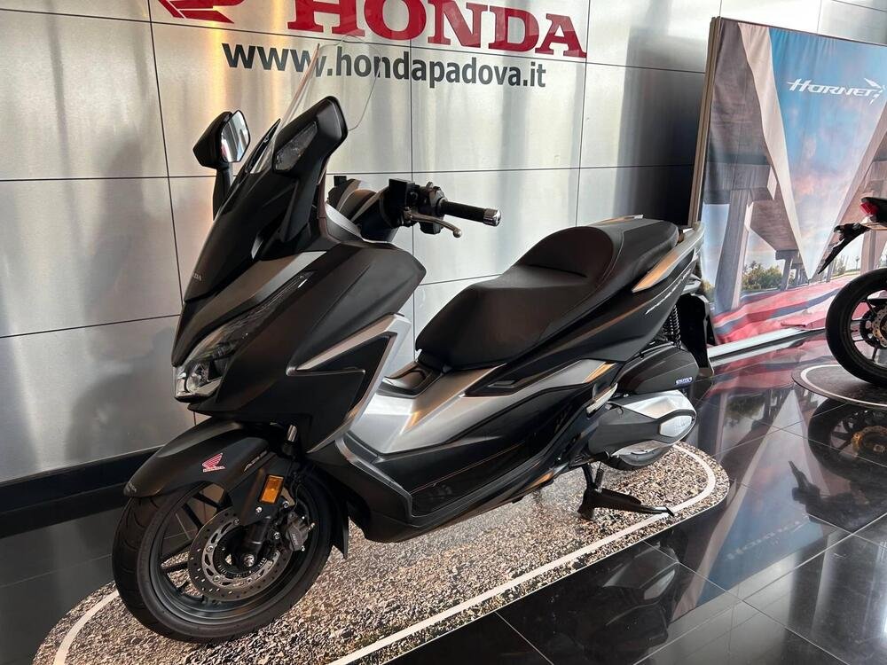 Honda Forza 350 (2022) (5)