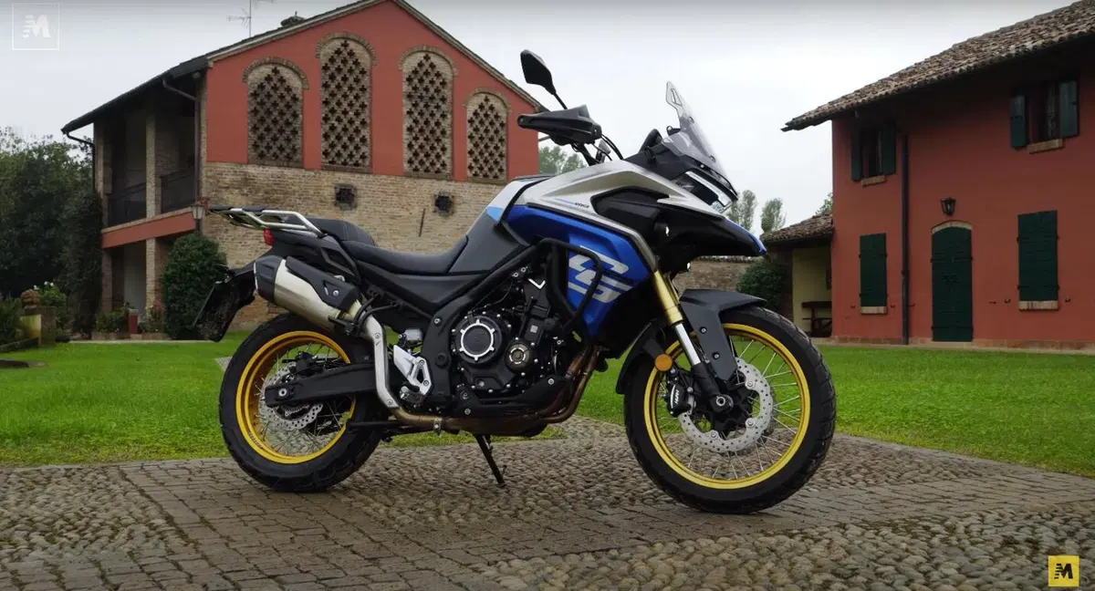 Kove 510X Adventure contro Voge Valico 525DSX: come vanno, pregi e difetti. La comparativa! [VIDEO] (2)
