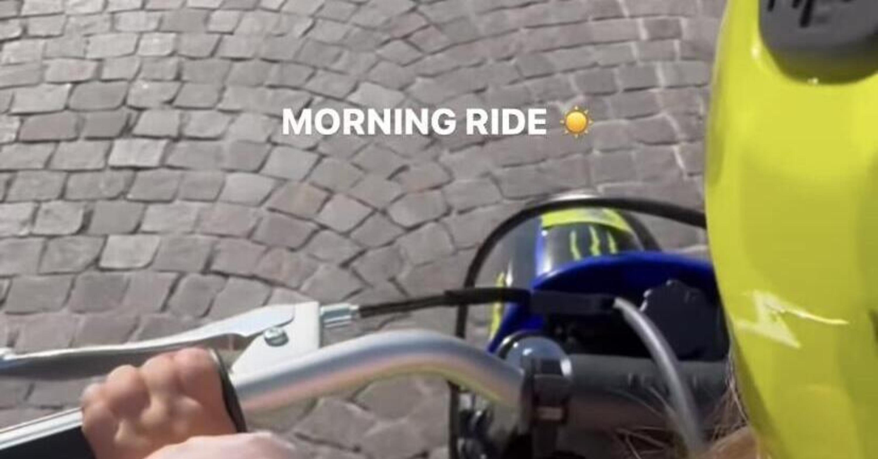 Valentino Rossi e Giulietta di nuovo in moto insieme: gli &quot;allenamenti&quot; continuano!