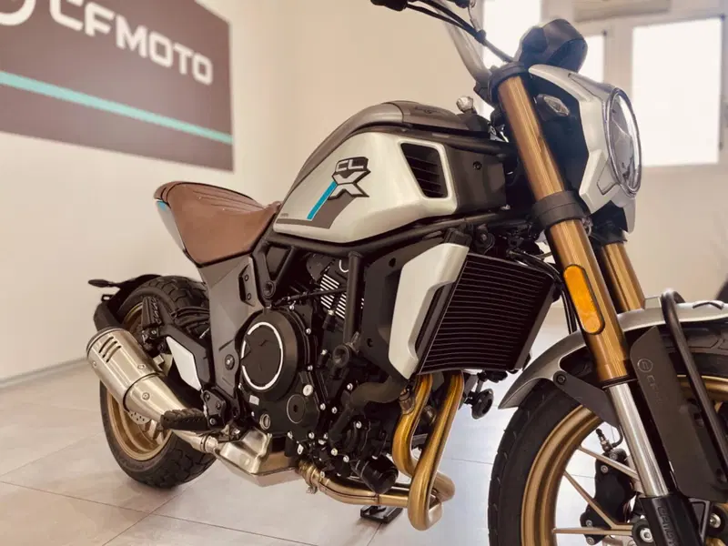 CFMOTO 700CL-X Heritage (2021 - 26) (7)