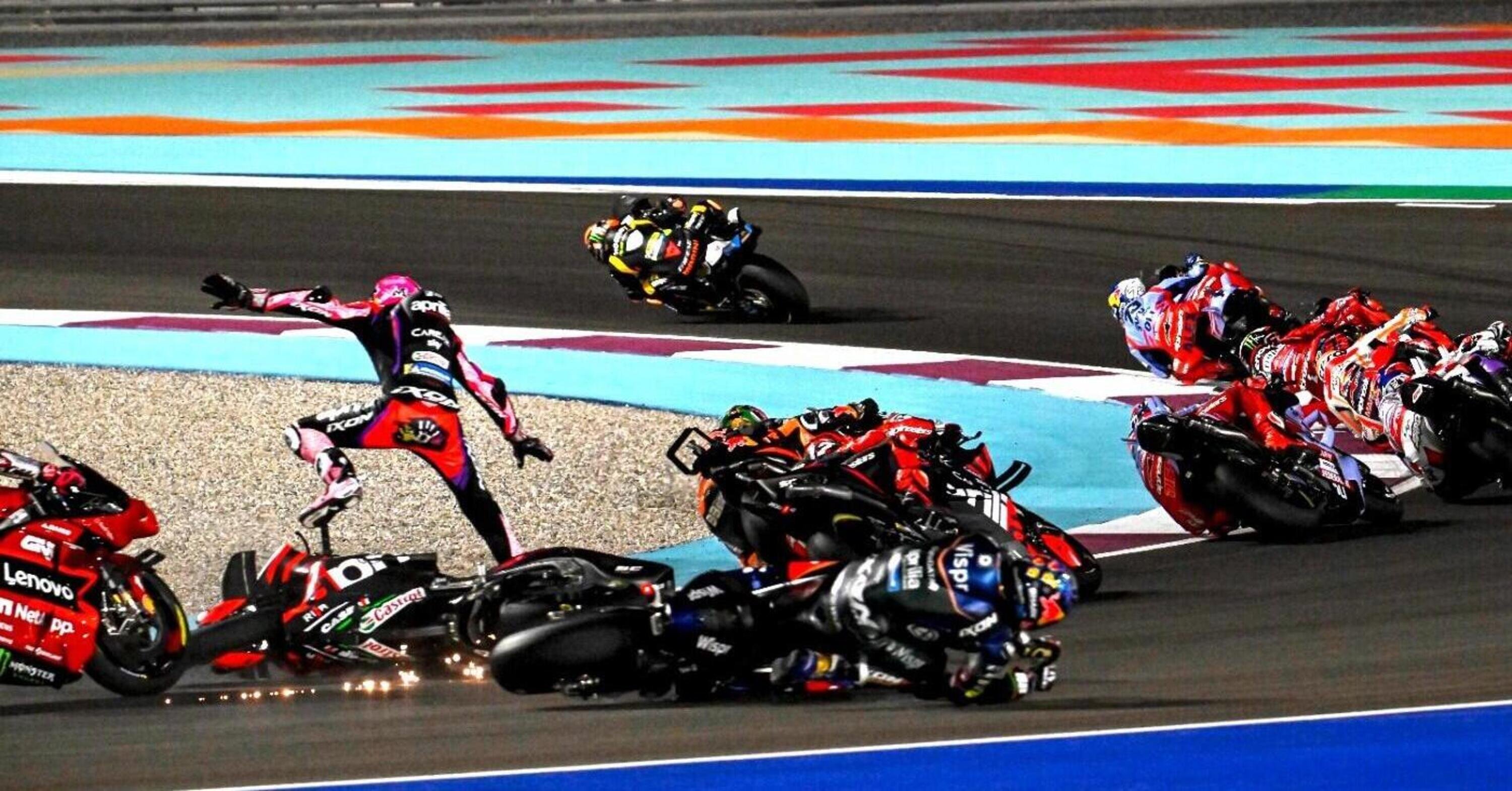 MotoGP 2023. GP del Qatar. Primo giro da incubo per Aprilia: infortunati Aleix Espargaro e Miguel Oliveira [VIDEO]