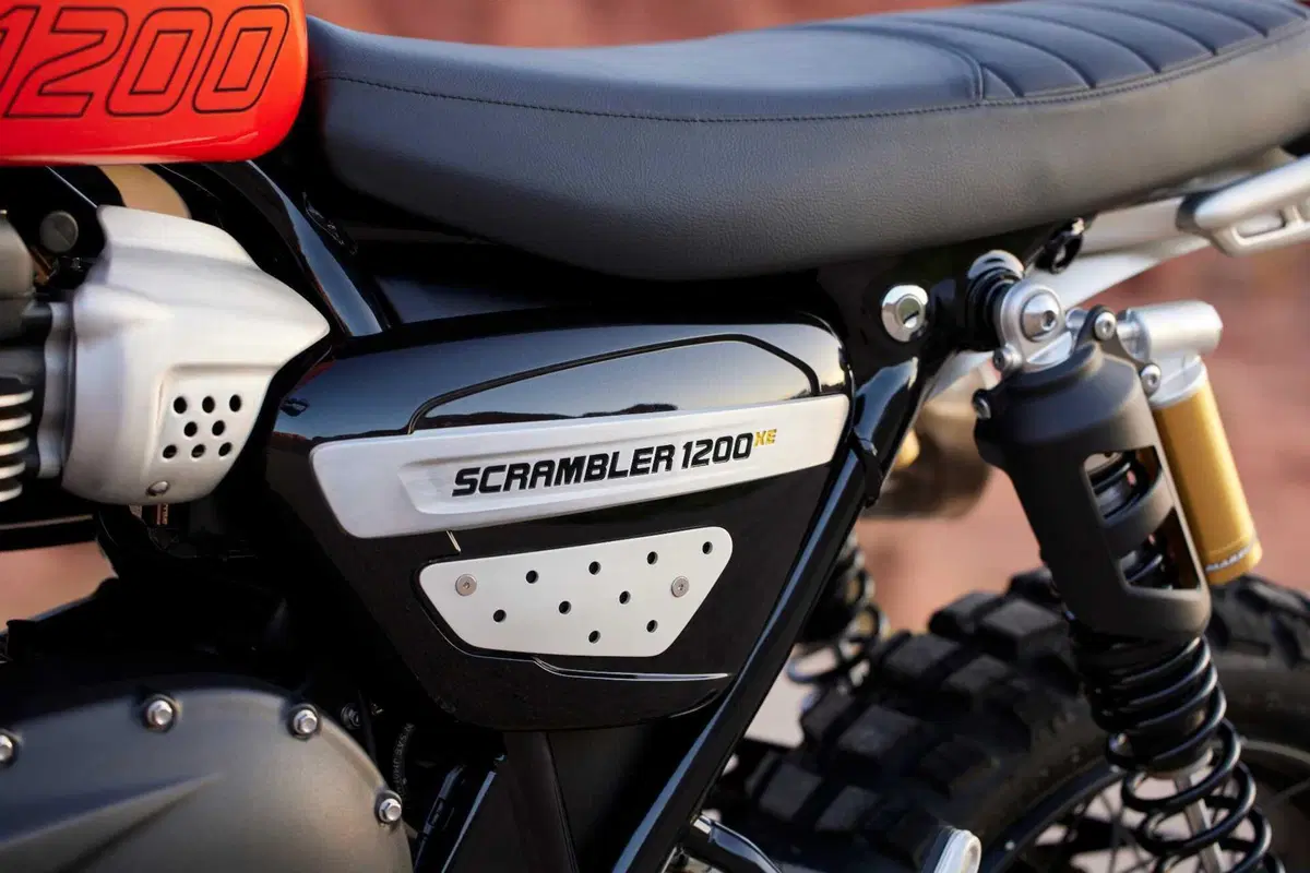 Triumph svela le nuove Scrambler 1200 XE e 1200 X 2024 (9)