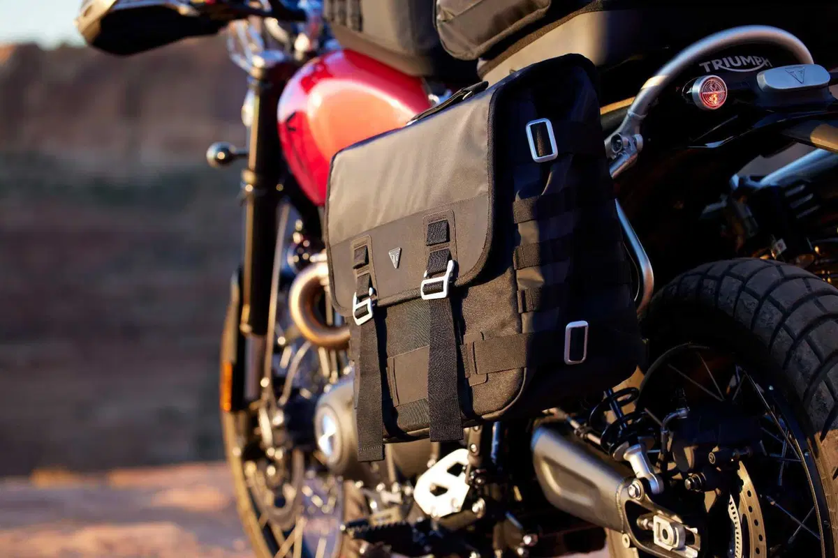 Triumph svela le nuove Scrambler 1200 XE e 1200 X 2024