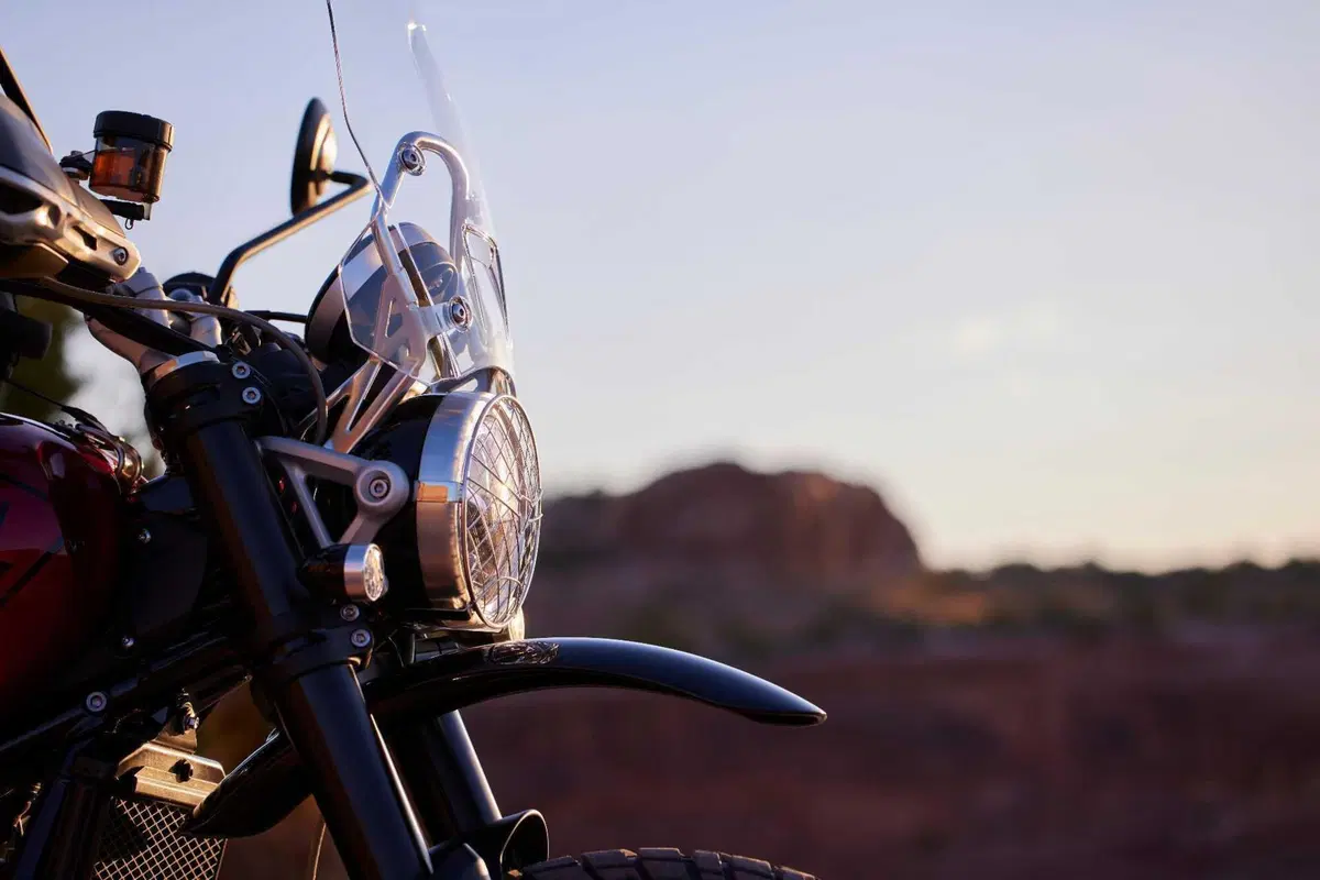 Triumph svela le nuove Scrambler 1200 XE e 1200 X 2024 (5)