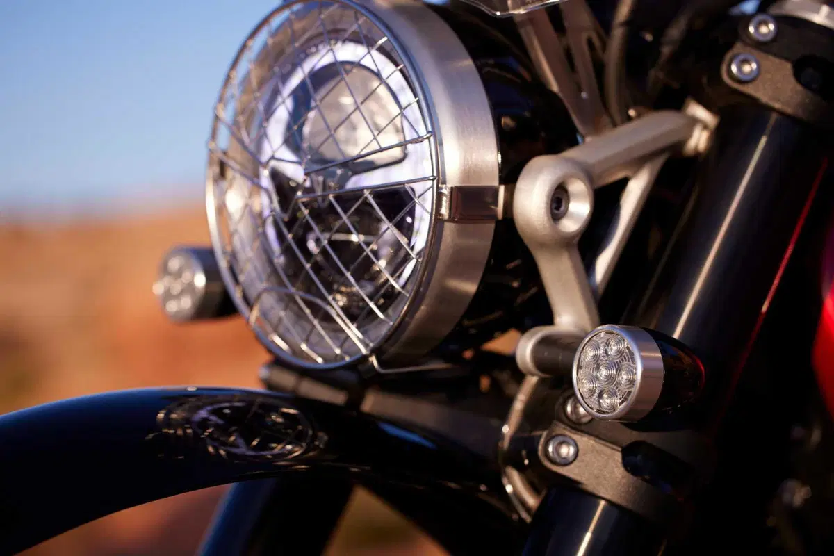 Triumph svela le nuove Scrambler 1200 XE e 1200 X 2024 (9)