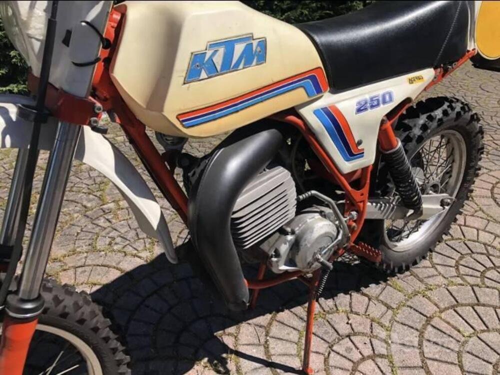 KTM 250 GS 1981 (4)