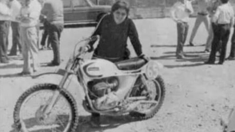 Addio a Paola Dolci, la prima donna del motocross italiano