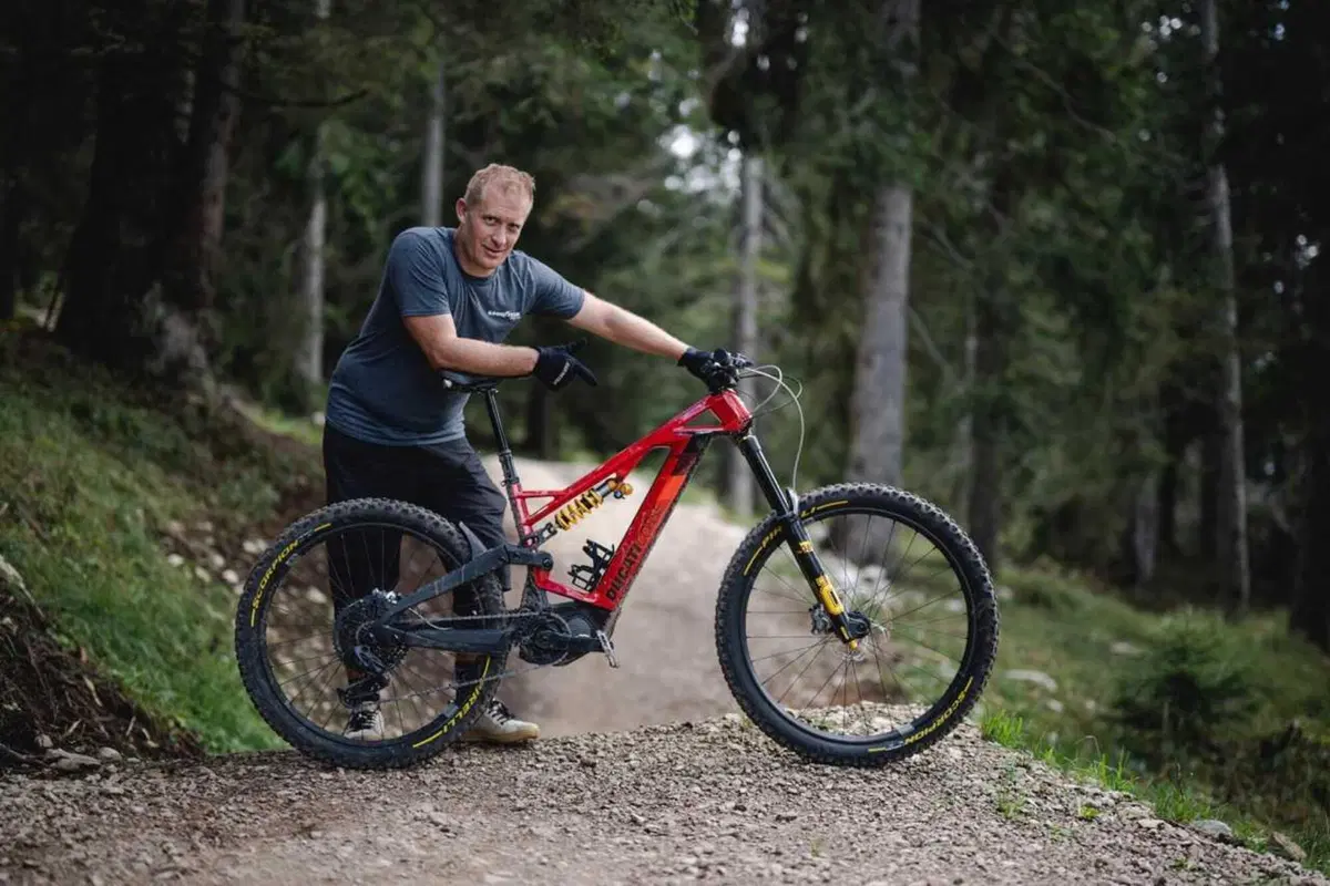 Ducati Power Stage RR, e-mtb in carbonio pronto gara [VIDEO] (4)