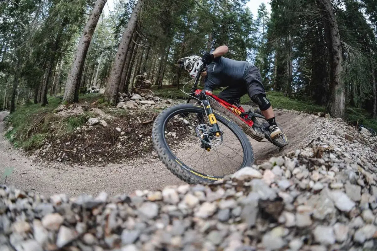 Ducati Power Stage RR, e-mtb in carbonio pronto gara [VIDEO] (8)