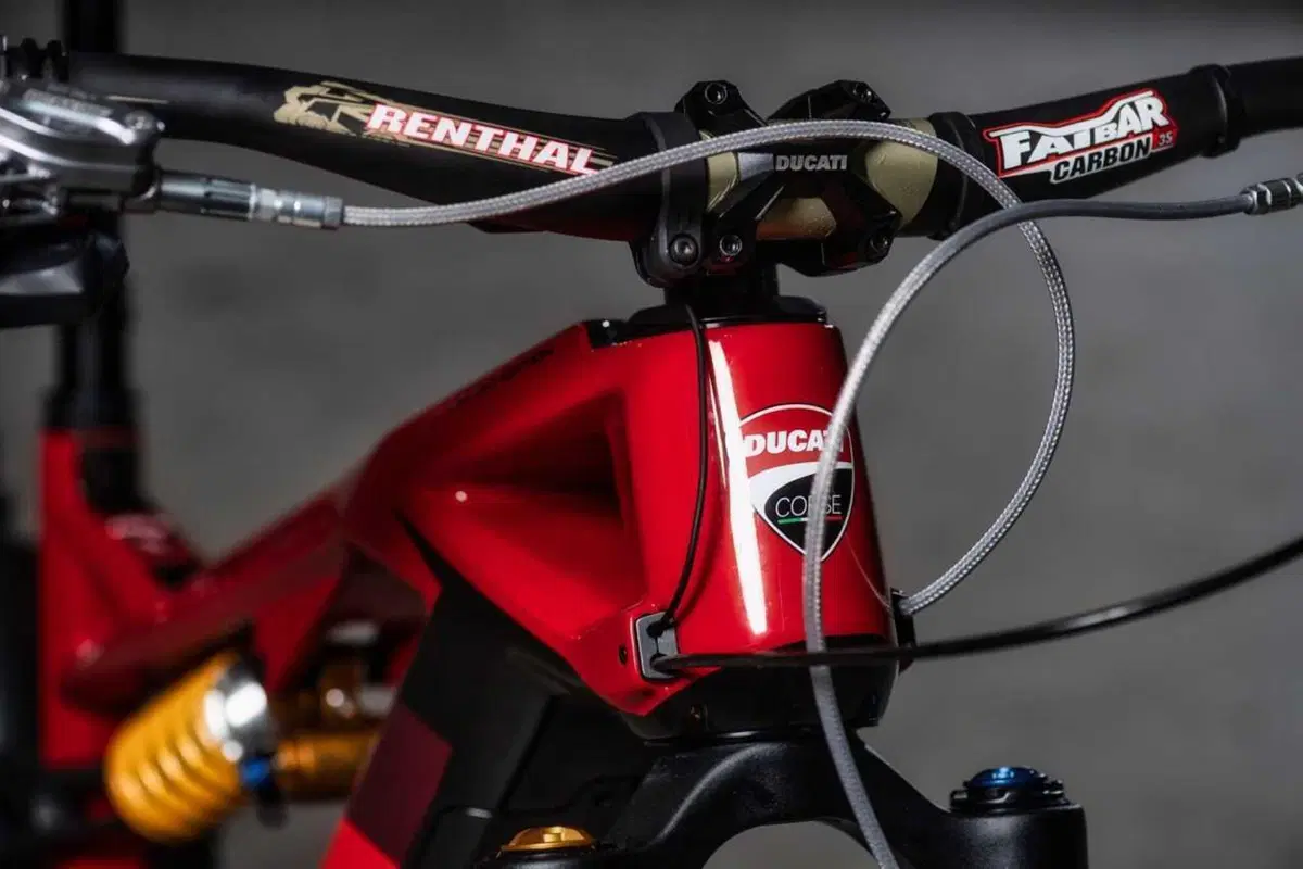 Ducati Power Stage RR, e-mtb in carbonio pronto gara [VIDEO] (27)