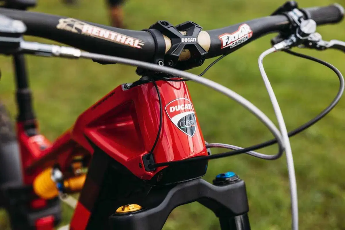 Ducati Power Stage RR, e-mtb in carbonio pronto gara [VIDEO] (41)