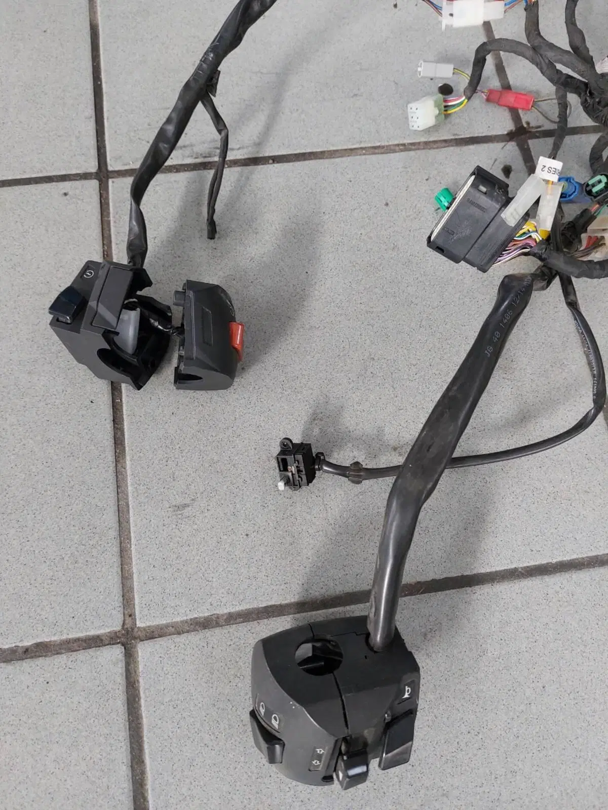 CABLAGGIO IMPIANTO ELETTRICO KTM DUKE 125 2015 (7)