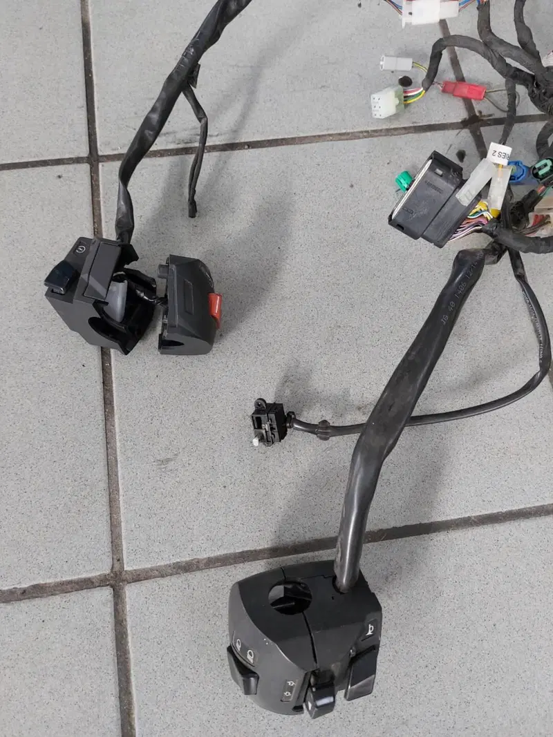 CABLAGGIO IMPIANTO ELETTRICO KTM DUKE 125 2015 (7)