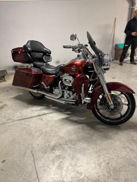 Harley-Davidson 1800 Road King (2012 - 13) - FLHRSE (5)