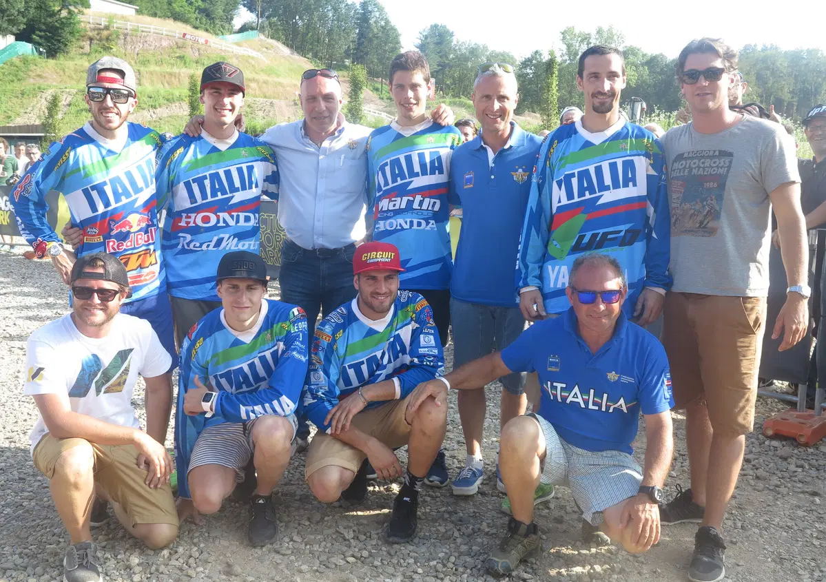 Maglia Azzurra MX in pista a Maggiora
