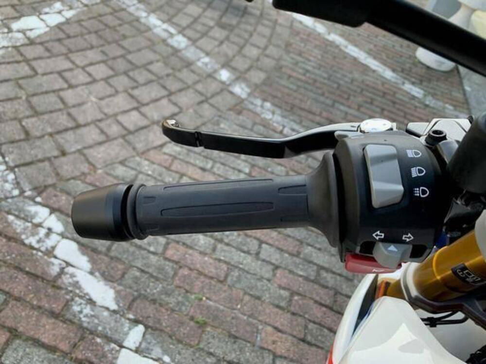 Bmw G 310 R (2021 - 24) (4)