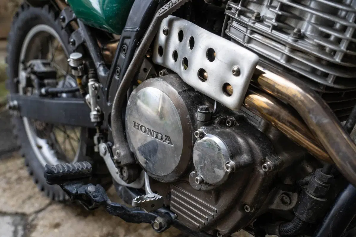 Accessori HONDA DOMINATOR goffi workshop (3)