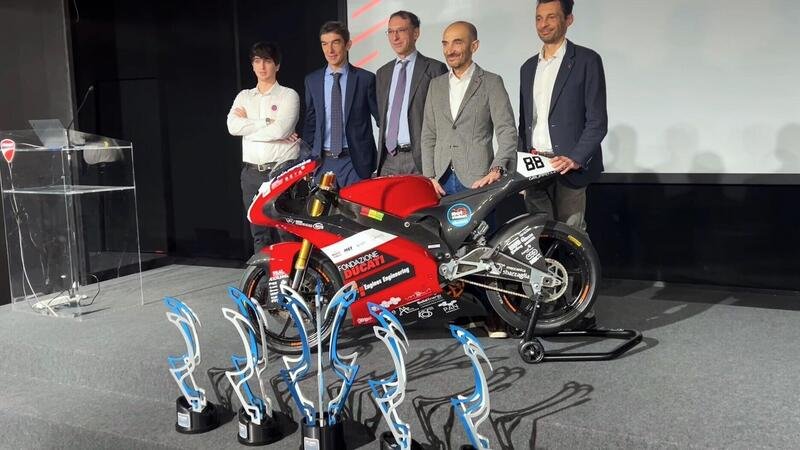 Ducati vince anche con gli studenti: la moto elettrica fatta con UniBO si aggiudica il MotoStudent 2023