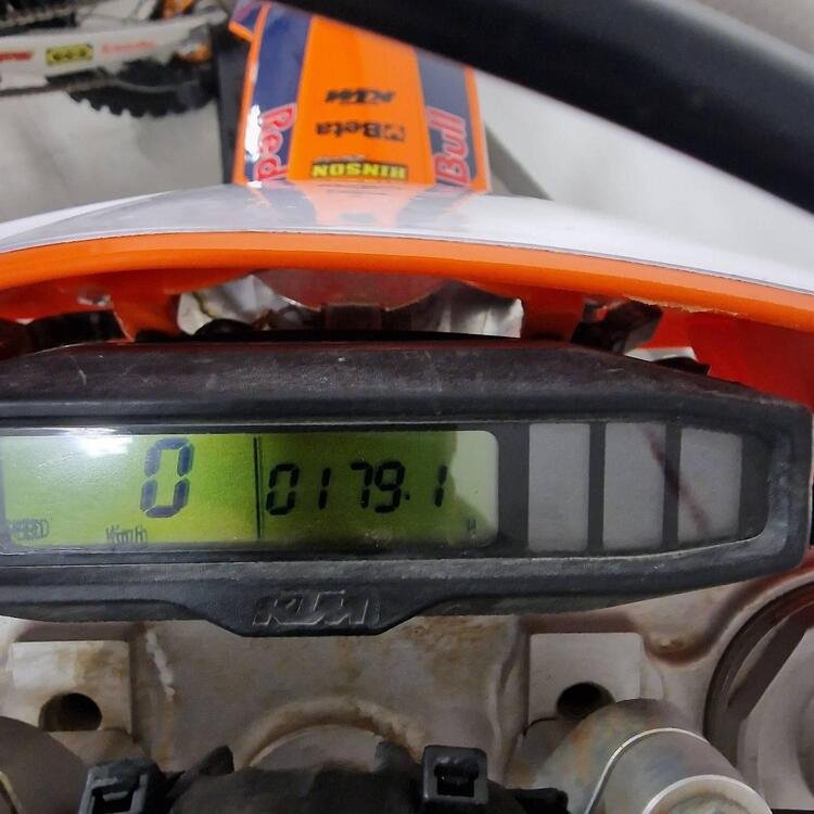 KTM EXC 250 F (2020) (2)