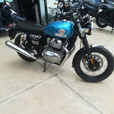 Royal Enfield Interceptor 650 (2021 - 26) usata