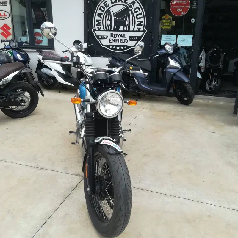 Royal Enfield Interceptor 650 (2021 - 26) (3)