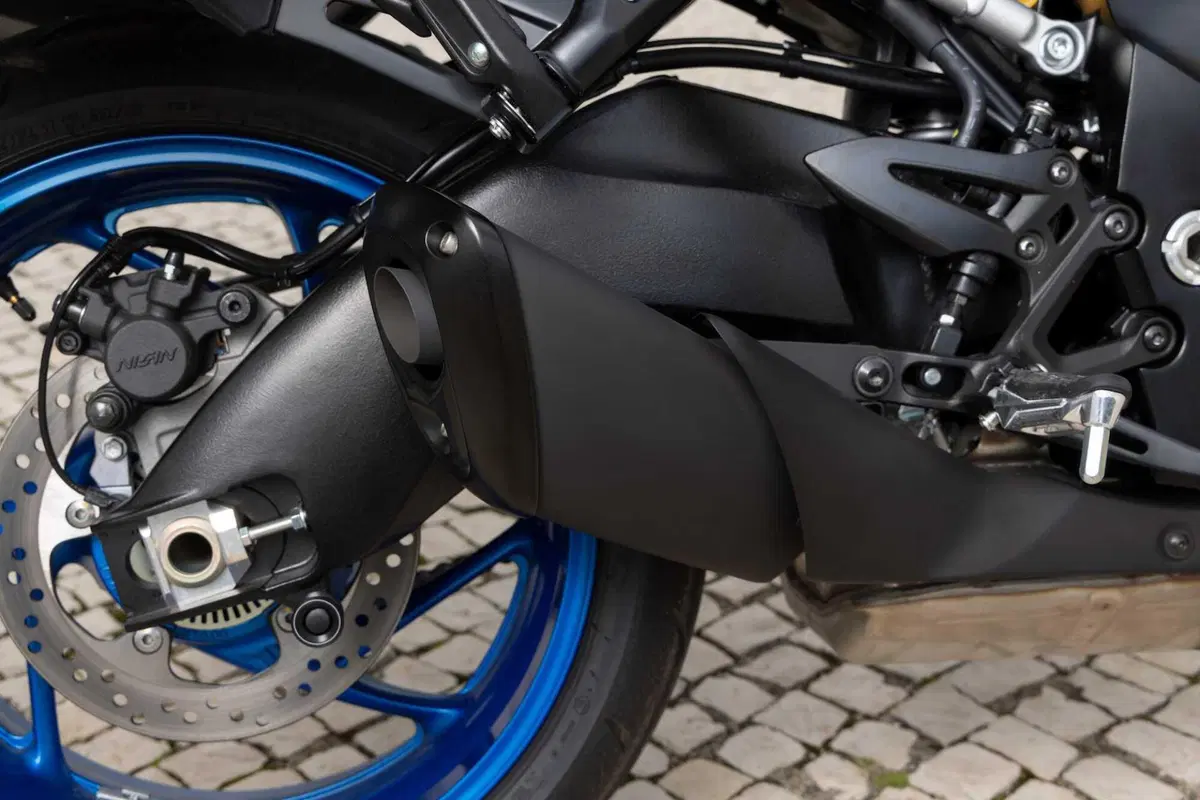 Suzuki GSX-S1000GX (22)