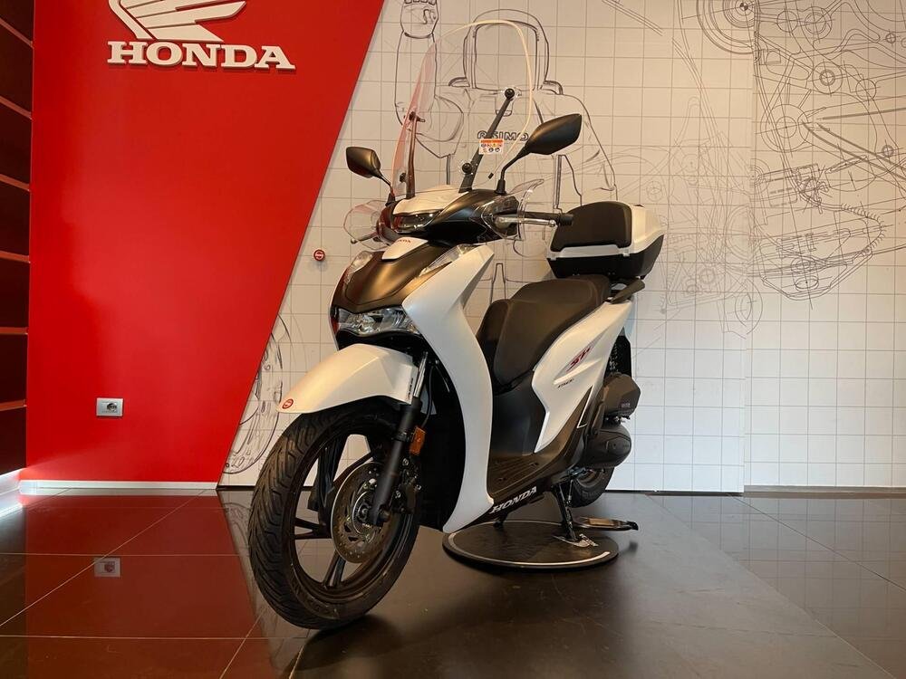 Honda SH 125i Sport (2022 - 24) (4)
