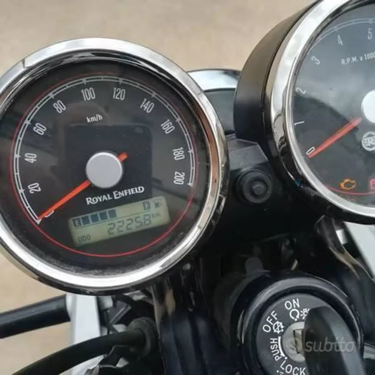 Royal Enfield Interceptor 650 (2021 - 26) (5)