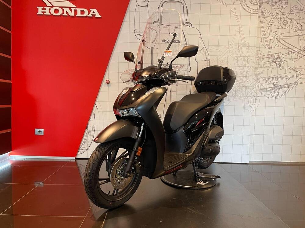 Honda SH 150i Sport (2022 - 24) (4)