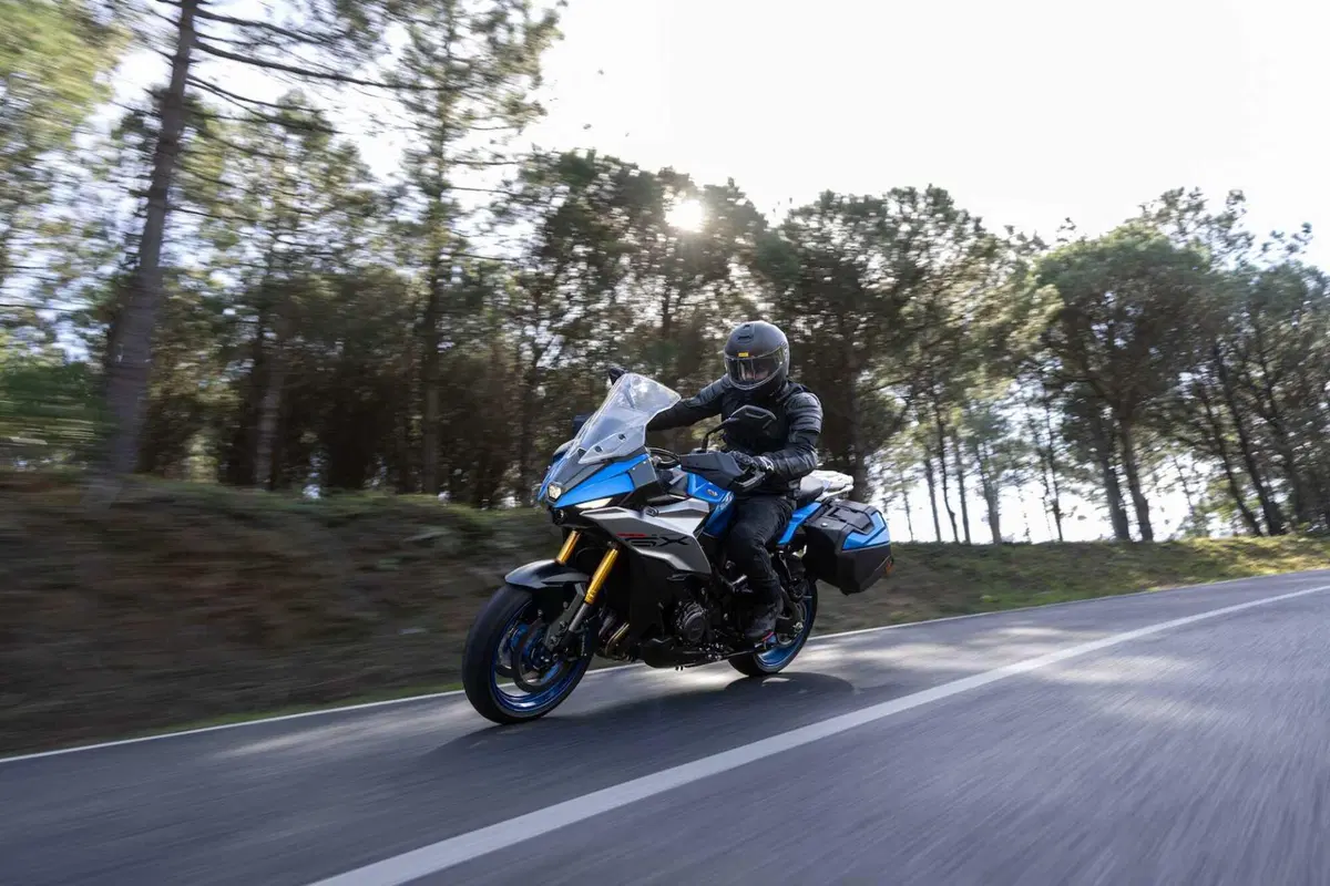 Suzuki GSX-S1000GX (3)