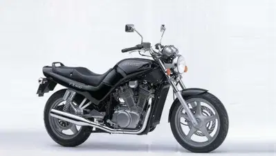 Suzuki VX 800