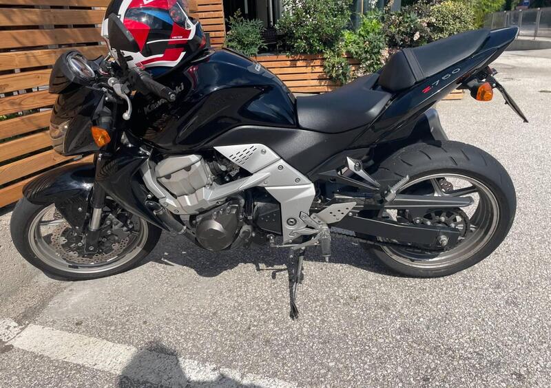 KAWASAKI Z 750 - acquistare un veicolo usato