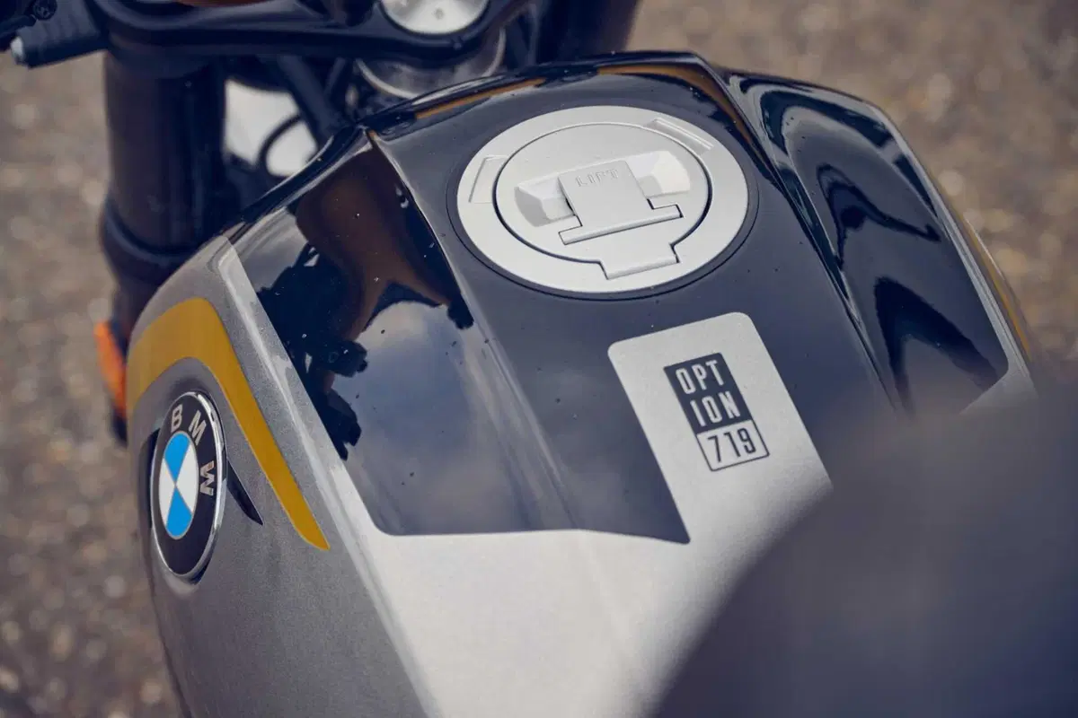 BMW svela le nuove R 12 ed R 12 nineT. Qui tutti i dettagli e la gallery (26)
