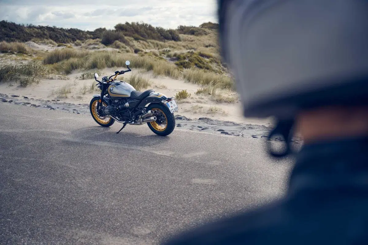 BMW svela le nuove R 12 ed R 12 nineT. Qui tutti i dettagli e la gallery (32)