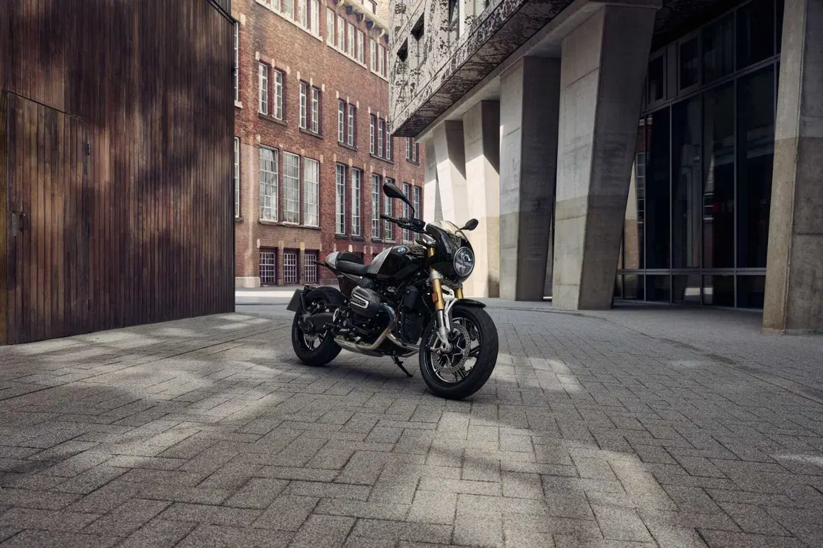 BMW svela le nuove R 12 ed R 12 nineT. Qui tutti i dettagli e la gallery (35)