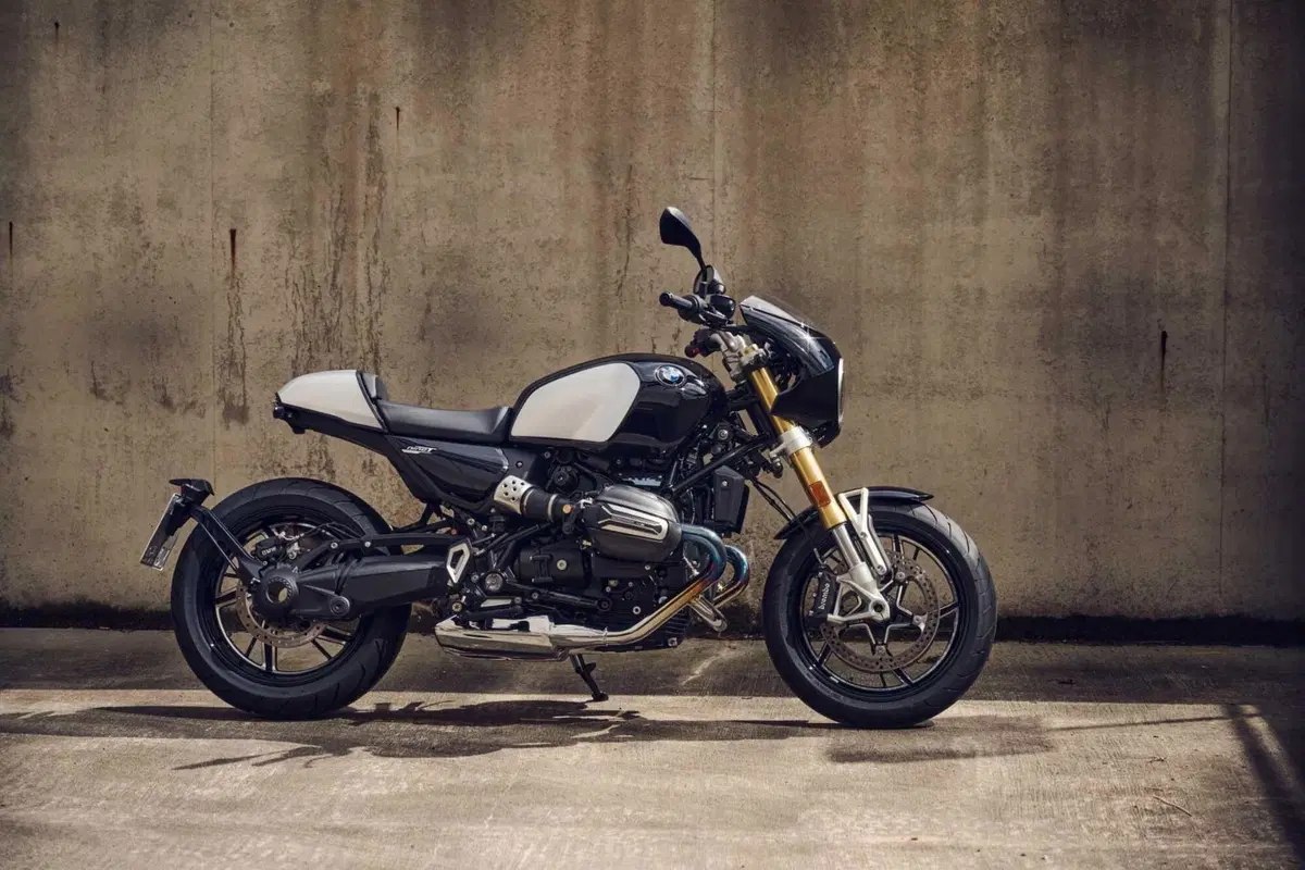 BMW svela le nuove R 12 ed R 12 nineT. Qui tutti i dettagli e la gallery (40)