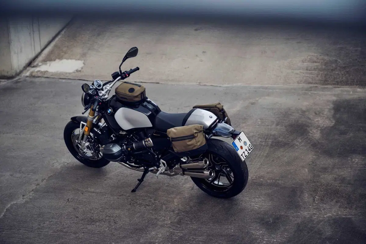 BMW svela le nuove R 12 ed R 12 nineT. Qui tutti i dettagli e la gallery (41)