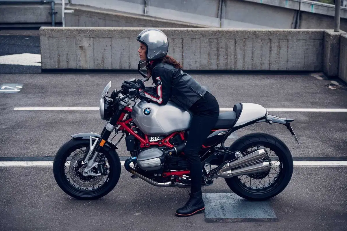 BMW svela le nuove R 12 ed R 12 nineT. Qui tutti i dettagli e la gallery (51)