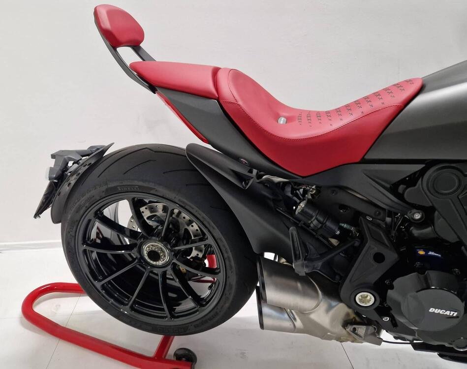 Ducati XDiavel 1262 Nera (2022 - 23) (4)
