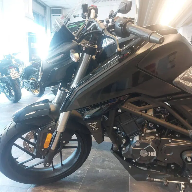 Voge Brivido 125R (2023 - 26) (3)