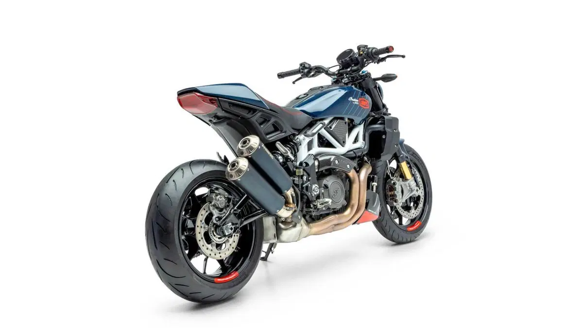 Indian FTR 1200 FTR 1200 x 100% R Carbon (2024 - 25) (3)