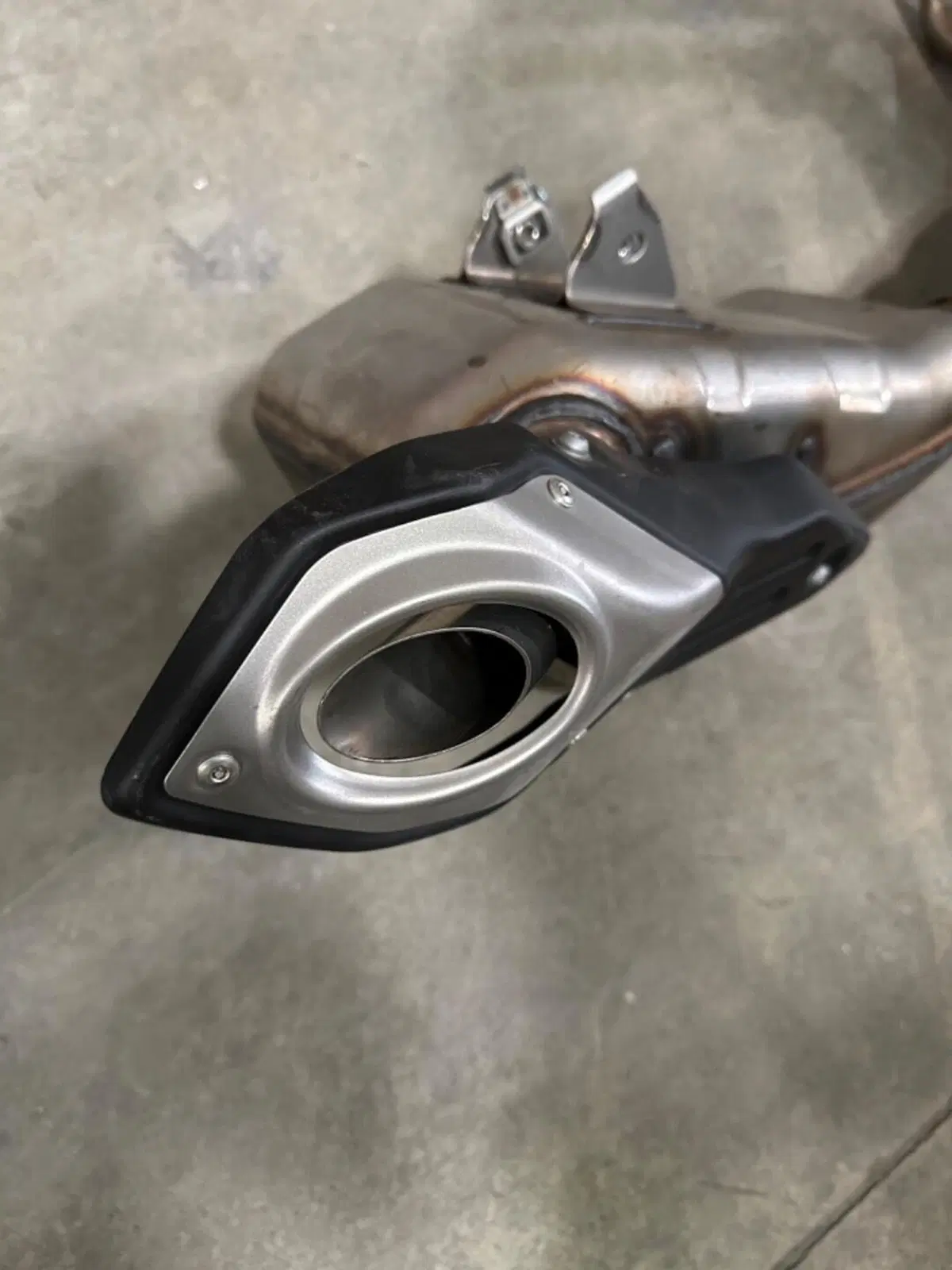 Scarico originale MT09 Yamaha (3)