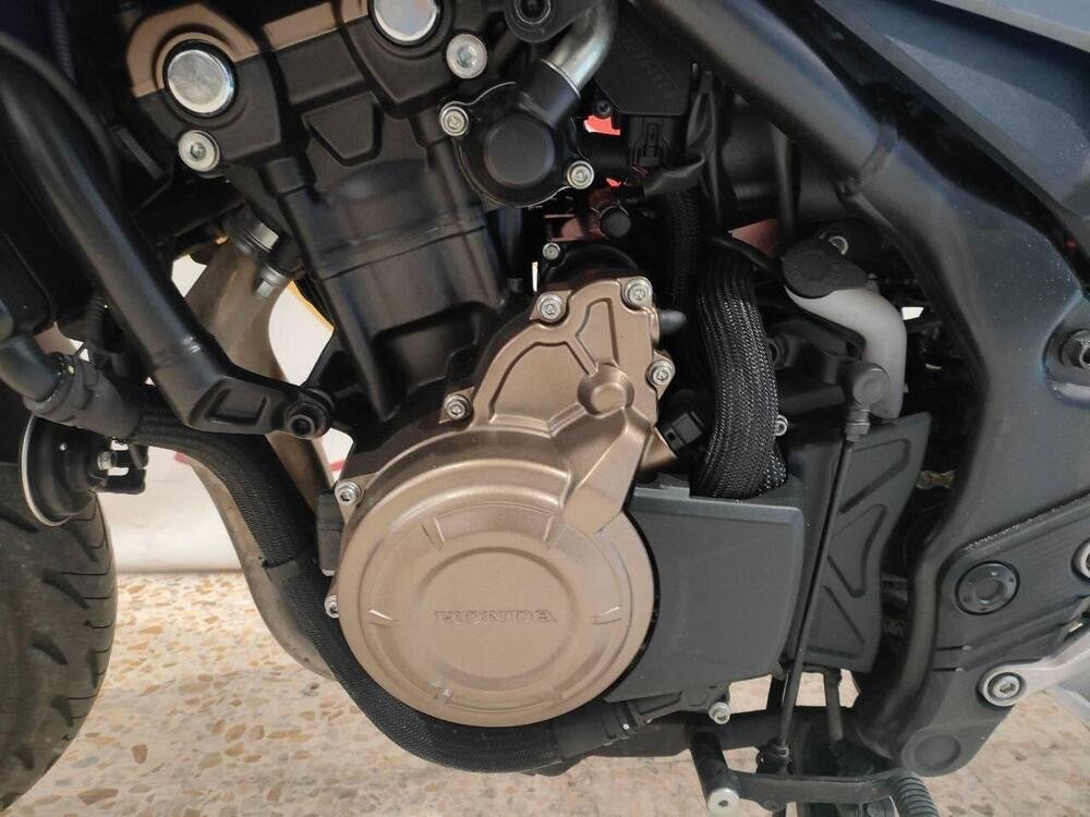 Honda CB 500 F (2021) (4)