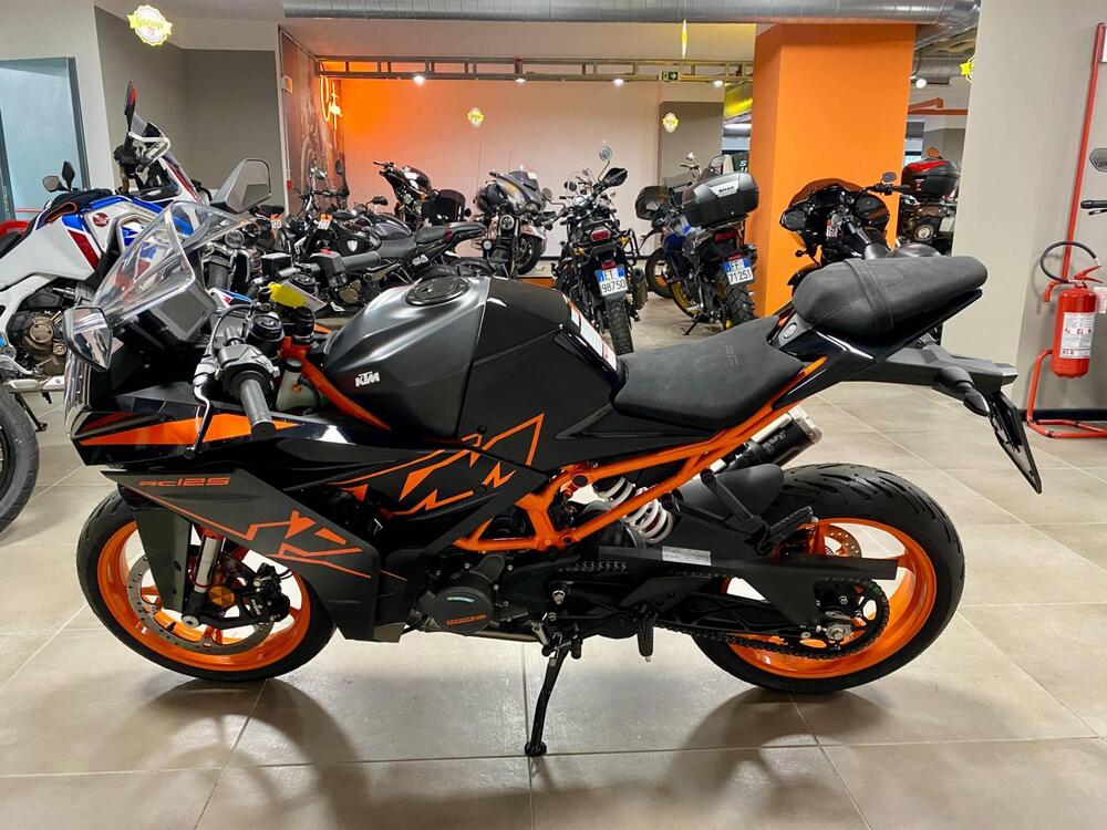 KTM RC 125 (2022 - 24) (3)