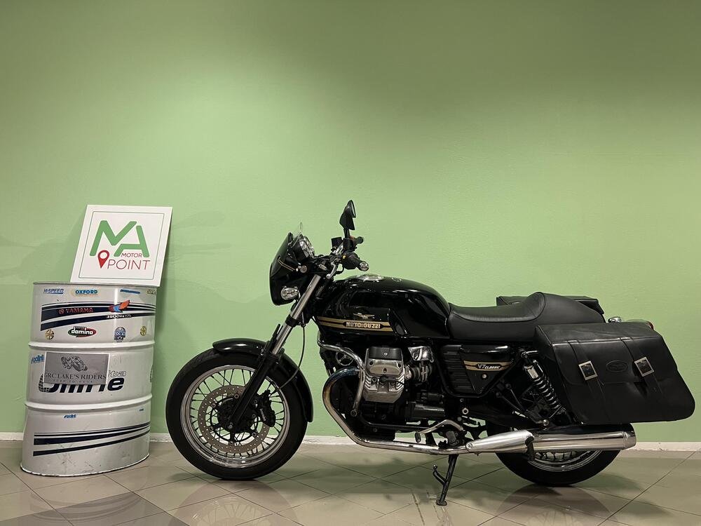 Moto Guzzi V7 Classic (2008 - 12) (2)