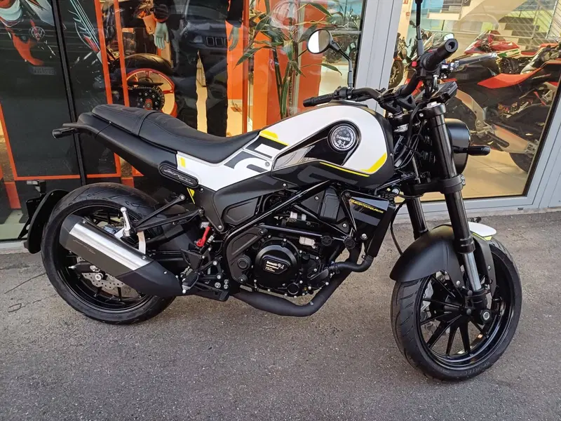Benelli Leoncino 250 (2021 - 25)