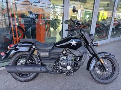 Um Italia Renegade Commando 300 (2023 - 24) nuova