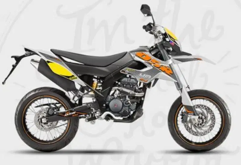 Um Italia DSR 125 SM (2023 - 26) (5)