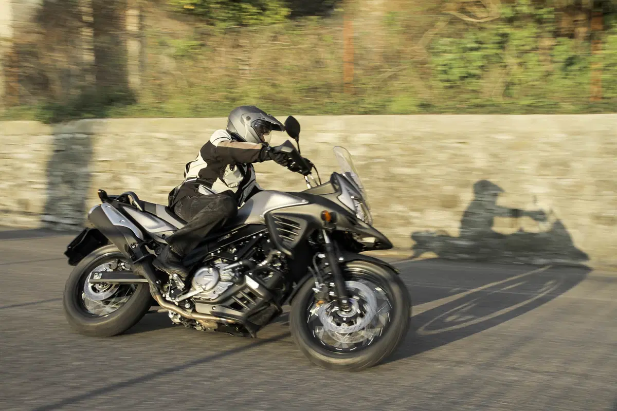 Suzuki V-Strom 650XT ABS (10)