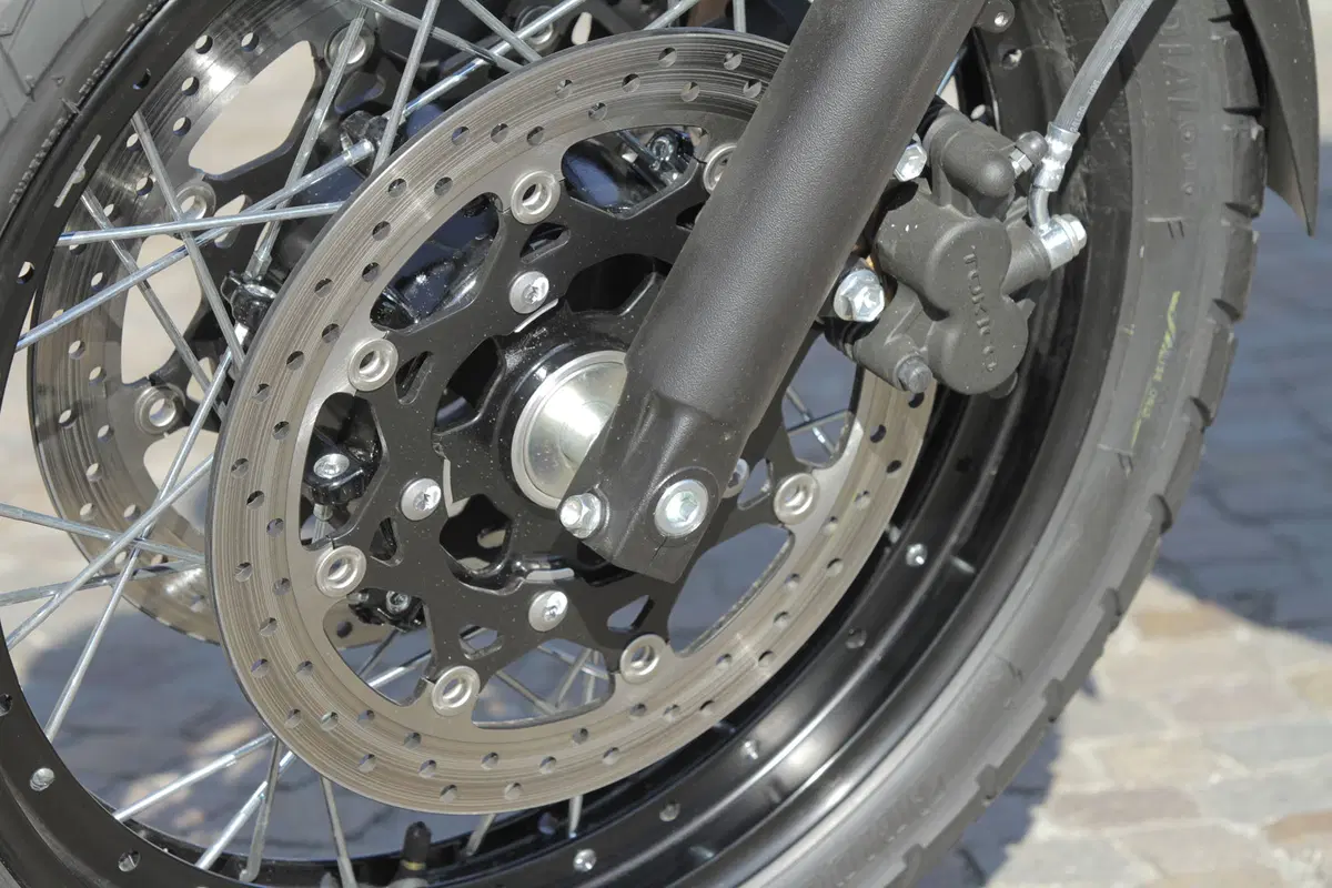 Suzuki V-Strom 650XT ABS (21)